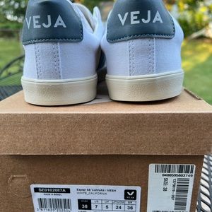 Veja Espar Canvas
